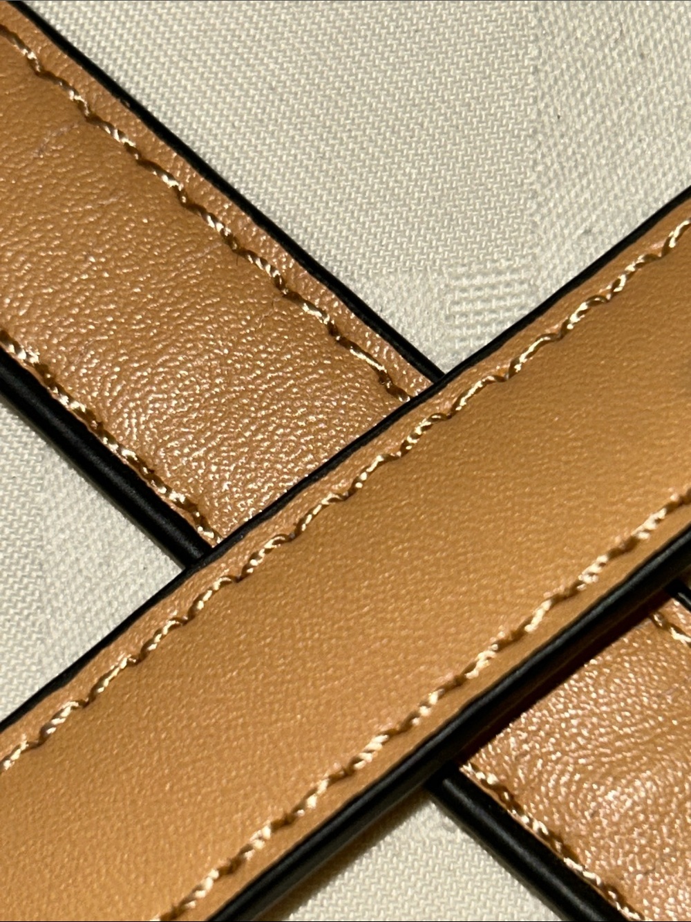 Tan Shoulder Strap with Silver Hardware and Clips - Picture 4 of 4